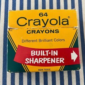 VTG Crayola Crayons BINNEY & SMITH NO. 64 Box BUILT IN SHARPENER Retired Colors